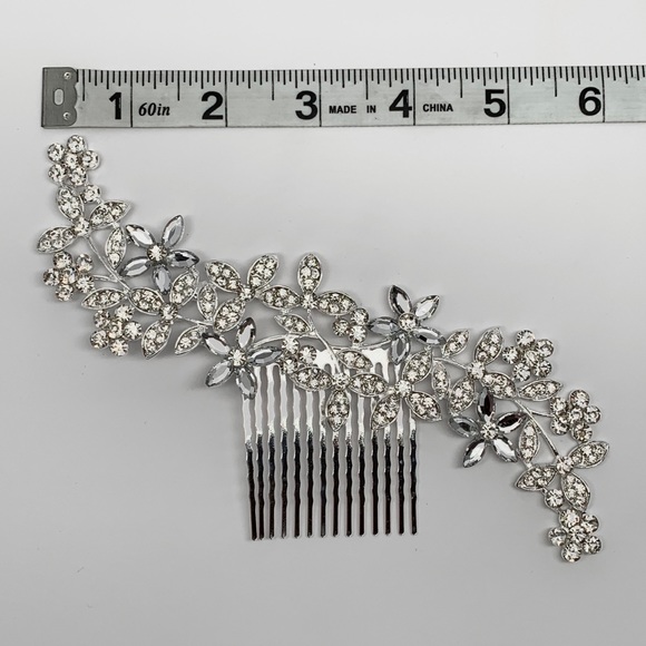 NEW Crystal & Rhinestone Silver Bridal Hair Comb - Picture 4 of 8